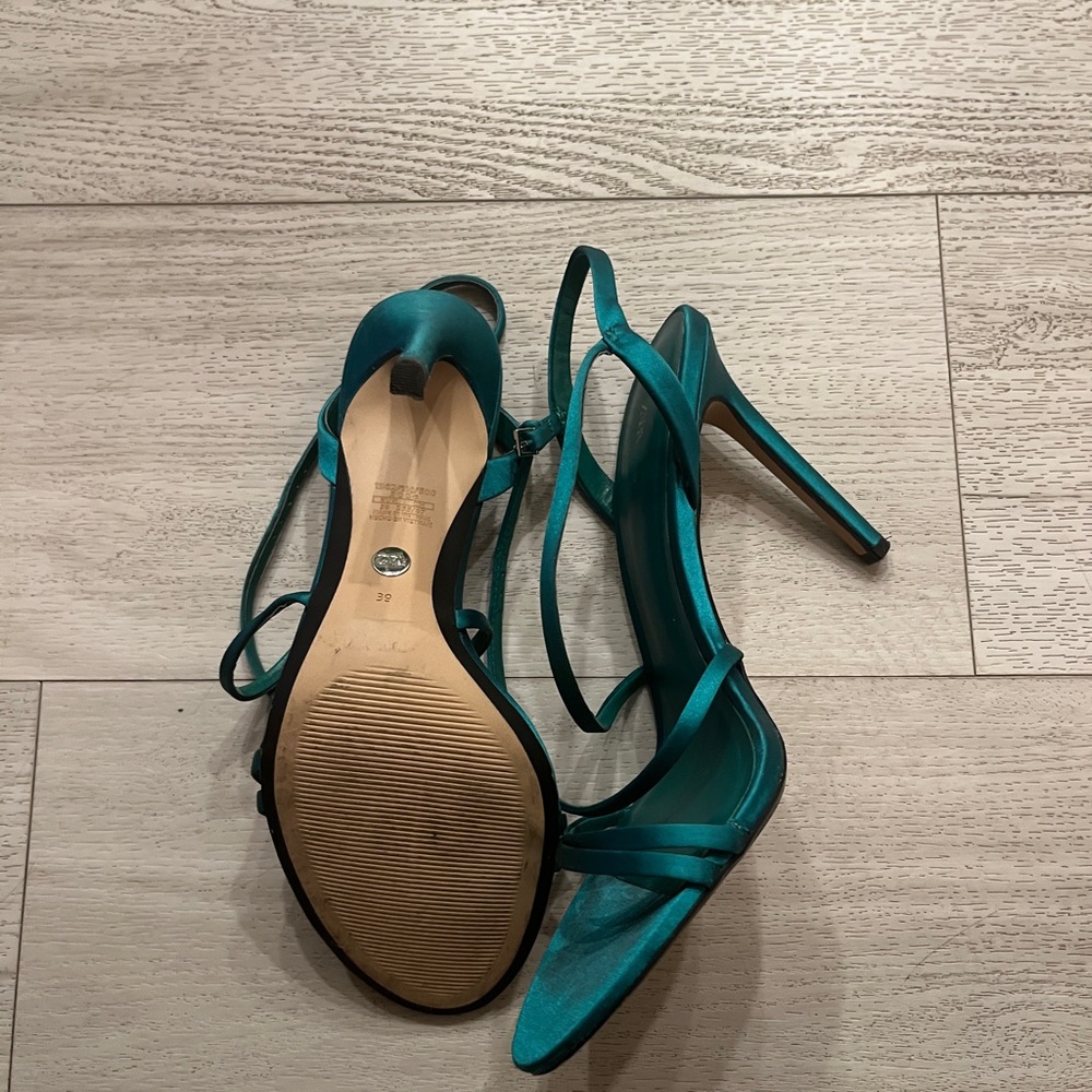 Turquoise Strap Heel